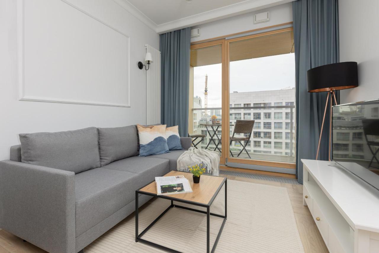 Stylish Apartment Kolejowa & Parking & Balcony By Noclegi Renters Varşova Dış mekan fotoğraf