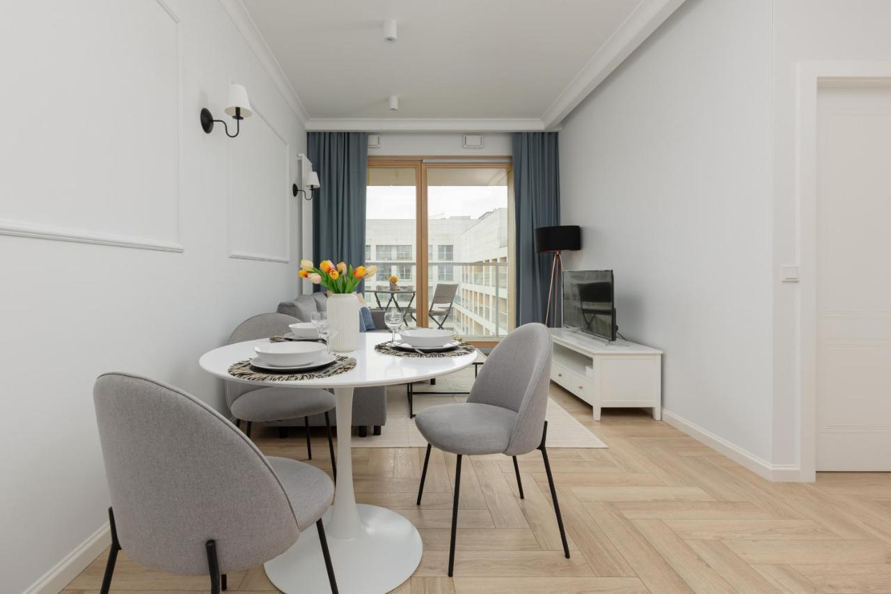 Stylish Apartment Kolejowa & Parking & Balcony By Noclegi Renters Varşova Dış mekan fotoğraf
