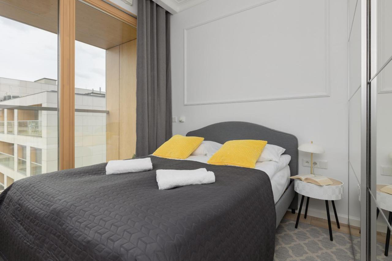 Stylish Apartment Kolejowa & Parking & Balcony By Noclegi Renters Varşova Dış mekan fotoğraf